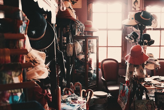 Second-Hand-Laden von innen Second-Hand-Laden von innen
