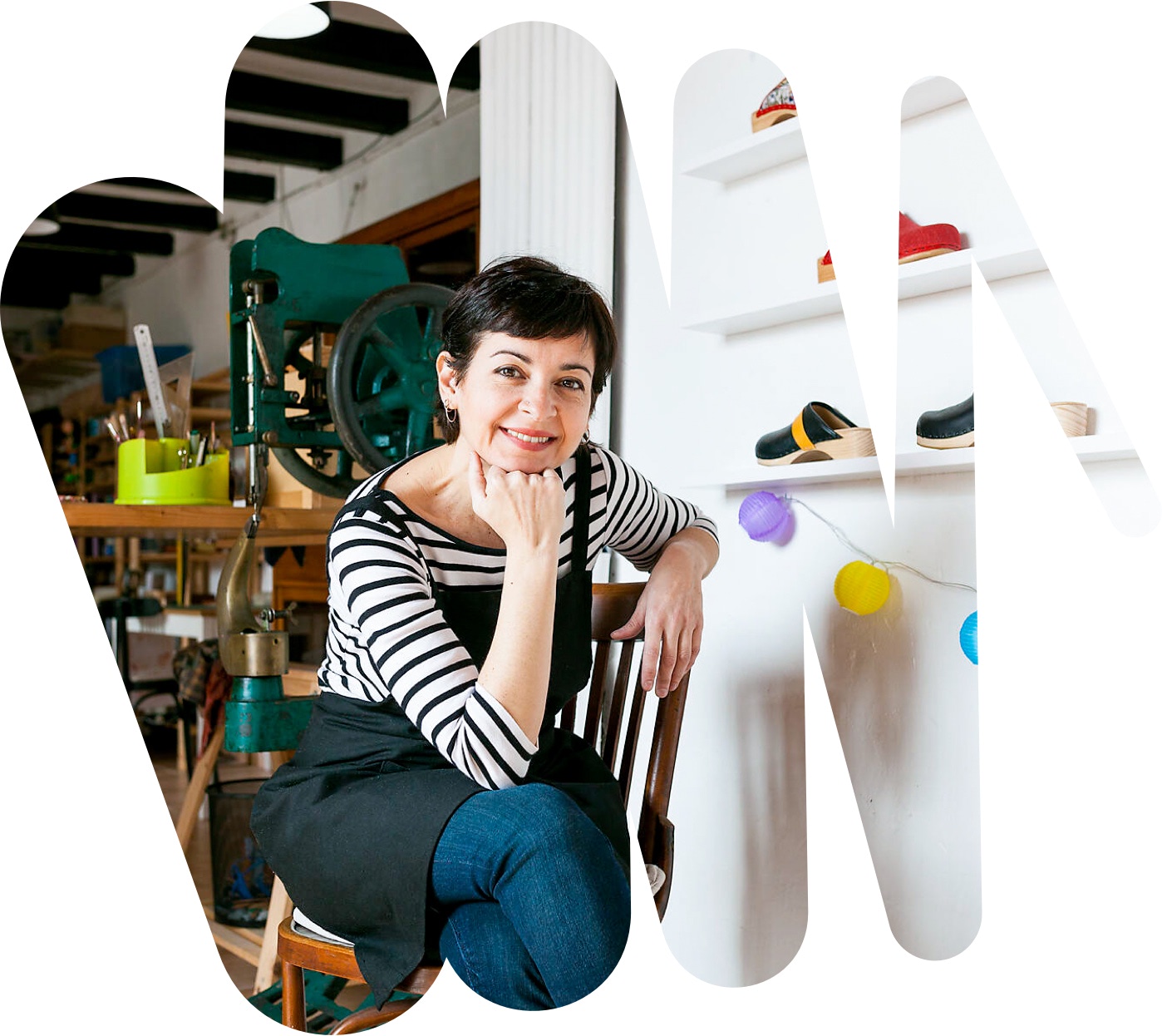 Porträt einer Frau in einer Schuhmanufaktur