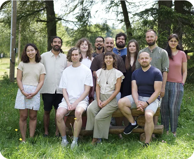 Team_photo_Mobile Team_photo_Mobile